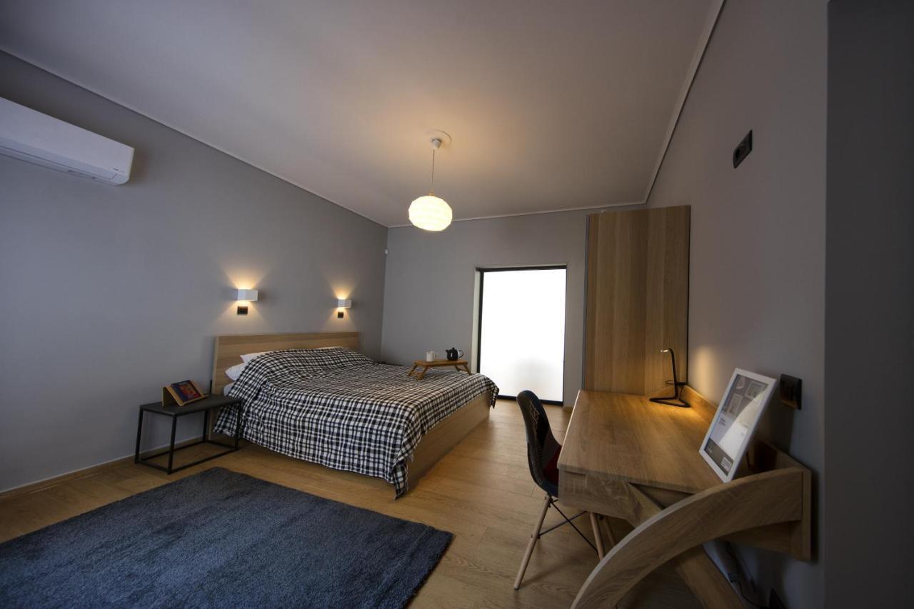 Super Modern Minimal Flat Nr Metro & Arch. Museum Daire Atina Dış mekan fotoğraf